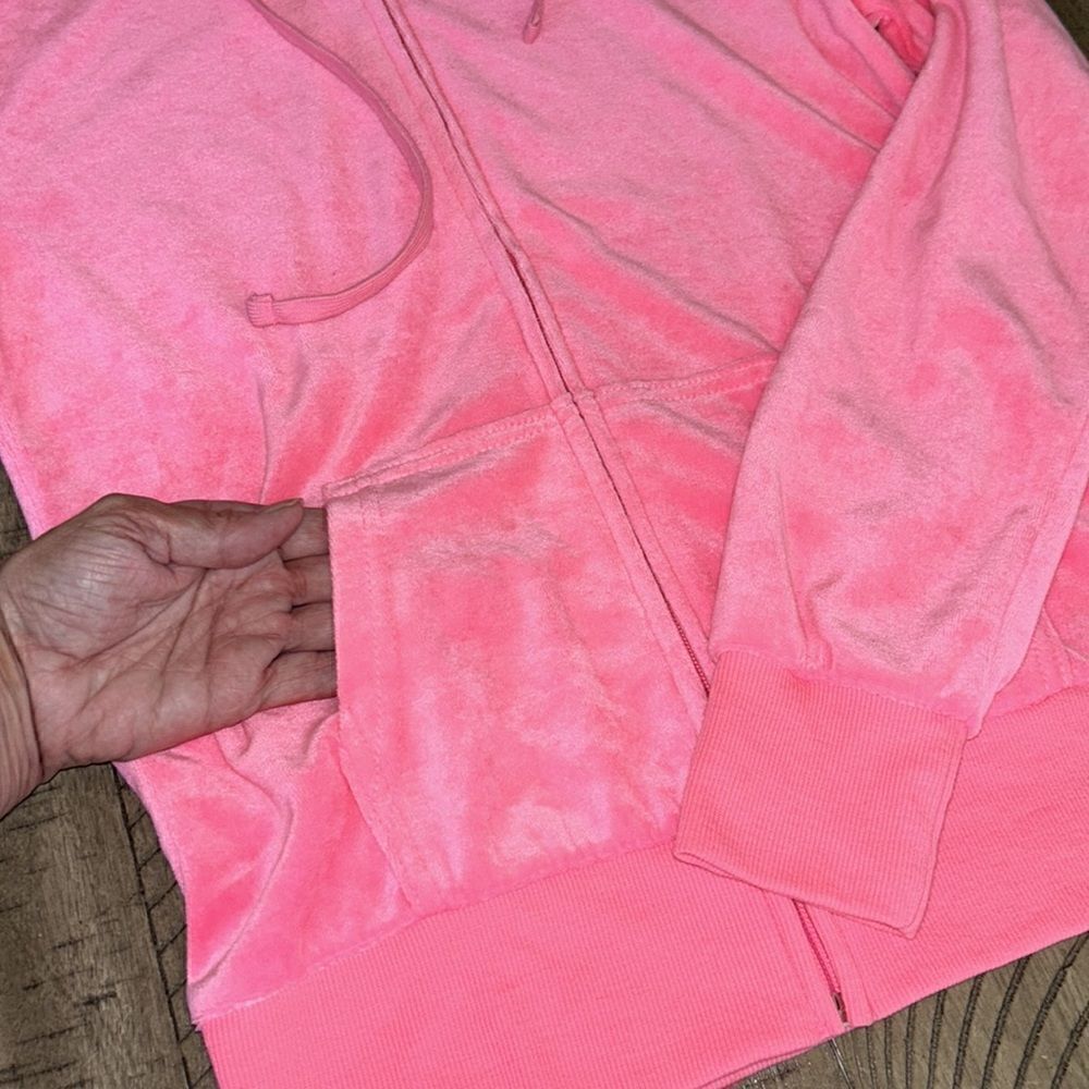 🩷 Neon Pink Velour Hoodie 2 Pockets. Adorable ☺️ - Picture 4 of 17